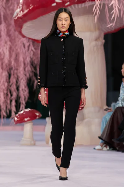 Look 43